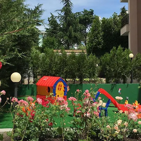 Апартаменти Horizont Сонячний Берег